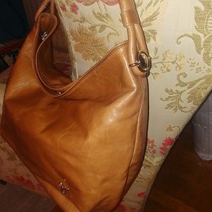Tre Vero Hobo Bag